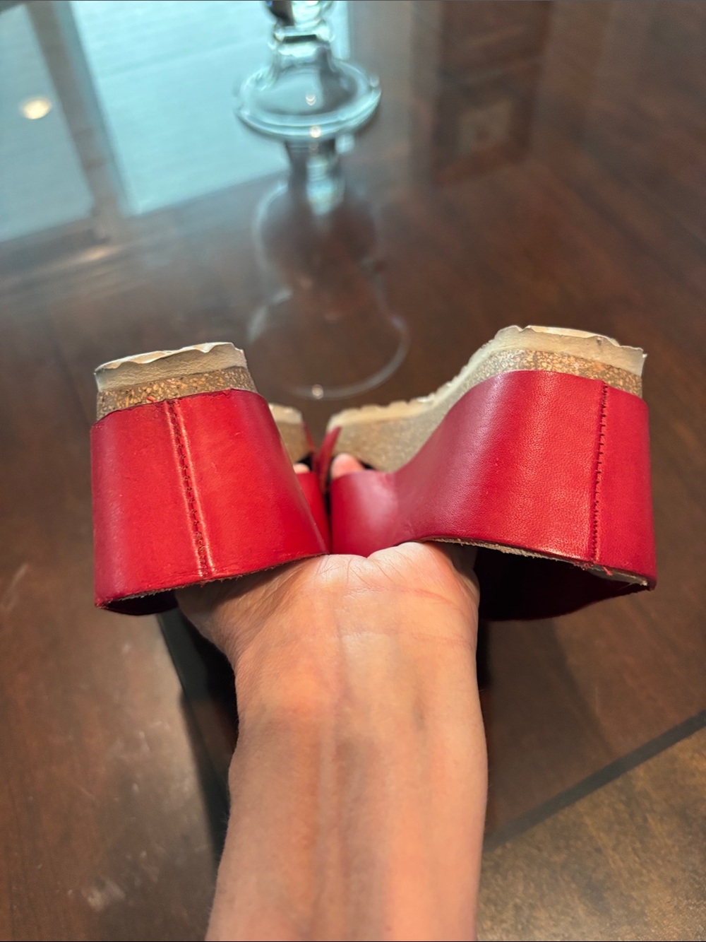 Yokono Red Leather Crossover Slide Sandals - Picture 6 of 7